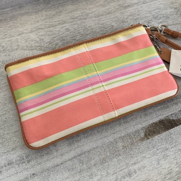 Coach Wristlet Beach Stripe Graffiti Print - Picture 4 of 7